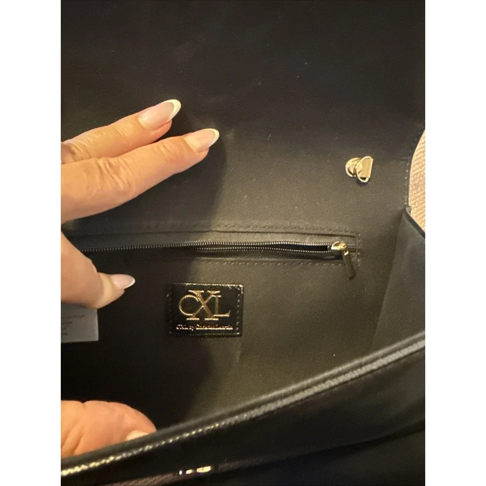 NEW CXL by‎ Christian Lacroix Women's Glam Caviar Clutch w/Detachable Chain